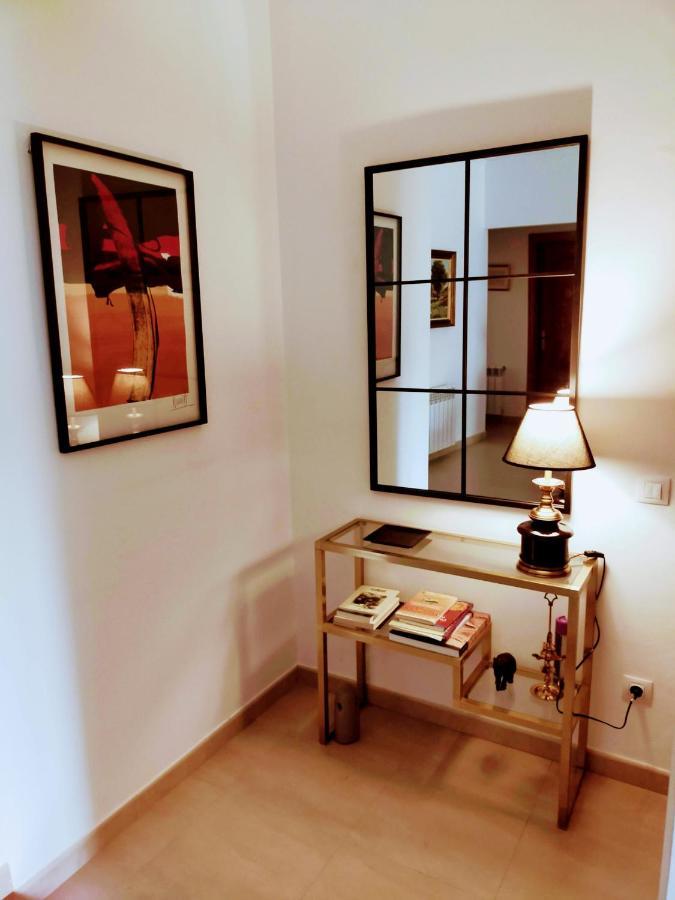 Can Planas Soleado, Amplio Con Vistas Y Parking Sant Joan de les Abadesses Exterior photo